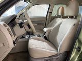 Used 2010 Ford Escape 4WD Hybrid image 4