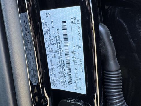 Used 2025 Ford F150 Raptor image 34