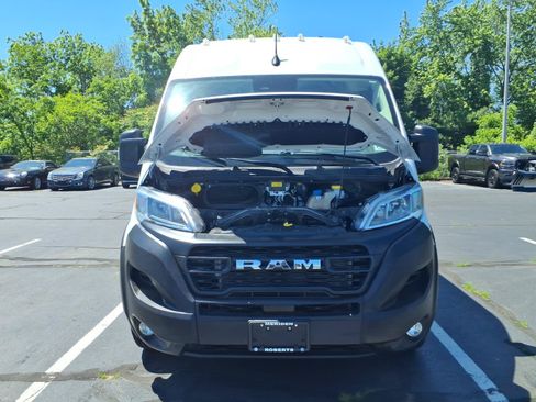 Used 2025 RAM ProMaster 2500 w/ Convenience Group FWD image 25