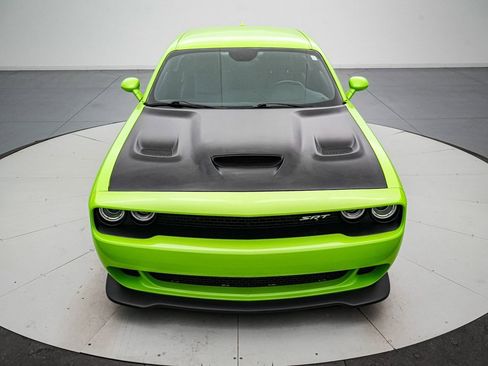 Used 2015 Dodge Challenger SRT Hellcat image 9