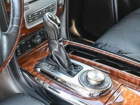 Used 2019 INFINITI QX80 Luxe image 25