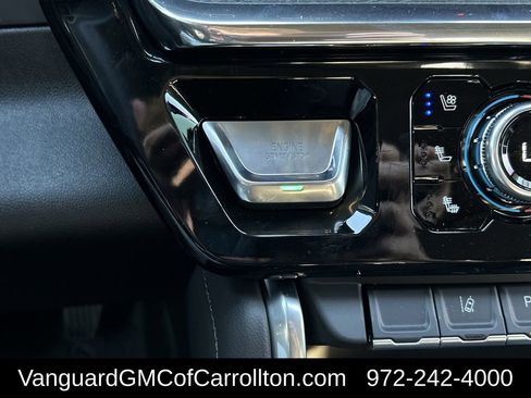 New 2026 GMC Sierra 2500 Denali w/ Denali Reserve Package image 19