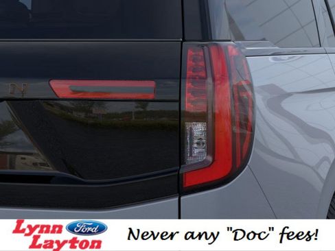 New 2026 Ford Expedition Tremor image 21