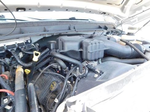 Used 2015 Ford F350 XL w/ Trailer Tow Package image 27