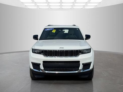 Certified 2023 Jeep Grand Cherokee L Limited w/ Luxury Tech Group II AWD/4WD image 2