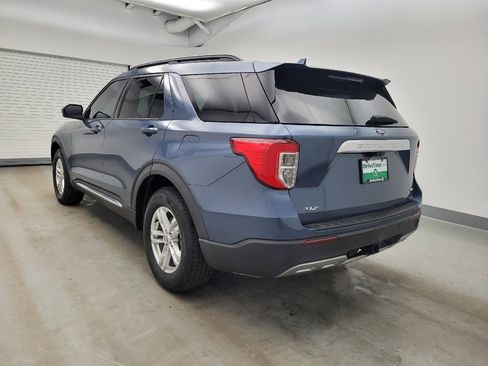 Used 2020 Ford Explorer XLT w/ Equipment Group 202A image 5