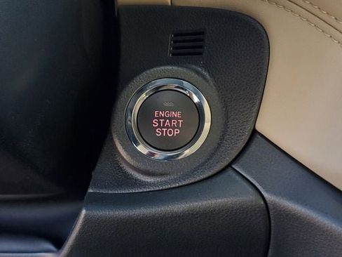 Certified 2025 Subaru Legacy Limited w/ Popular Package #3 image 32