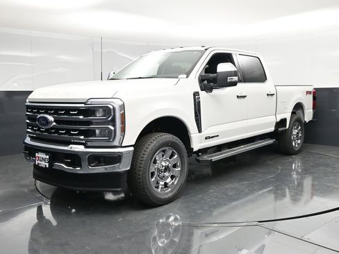 New 2026 Ford F250 Lariat w/ Lariat Premium Package AWD/4WD image 6