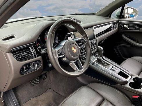 Used 2019 Porsche Macan S AWD/4WD image 17