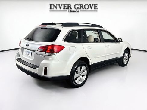 Used 2012 Subaru Outback 2.5i Limited w/ Moonroof Pkg AWD/4WD image 5