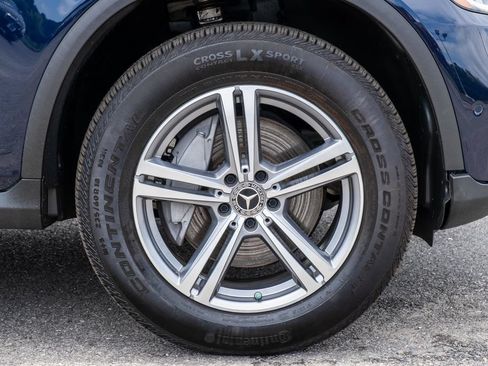 Used 2022 Mercedes-Benz GLC 300 4MATIC image 32