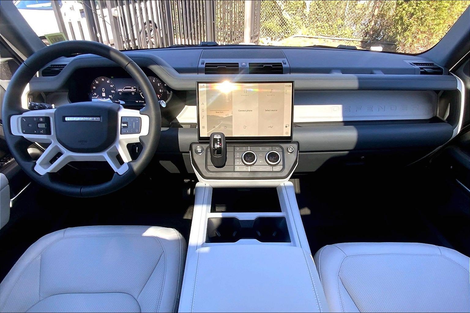 New 2026 Land Rover Defender 110 S AWD/4WD image 5