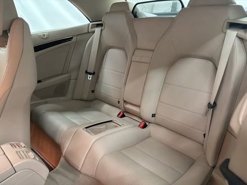 Used 2015 Mercedes-Benz E 550 Cabriolet image 18