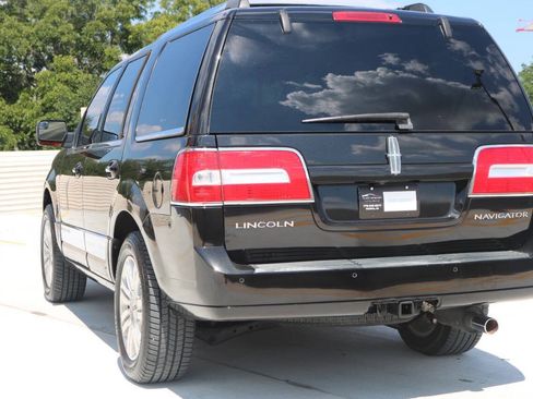 Used 2014 Lincoln Navigator 2WD image 93