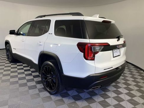 Used 2023 GMC Acadia SLE AWD/4WD image 6
