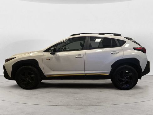 Used 2024 Subaru Crosstrek 2.5i Sport AWD/4WD image 2