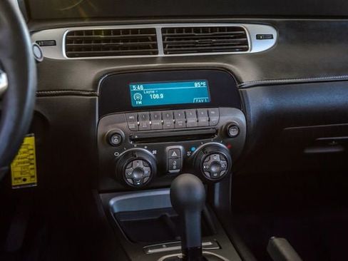 Used 2012 Chevrolet Camaro LT RWD image 33