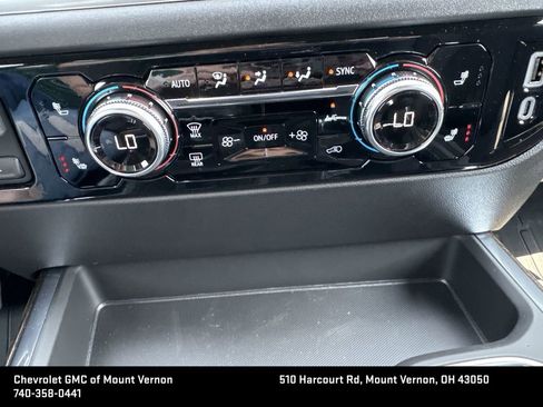 New 2025 GMC Sierra 1500 Elevation image 18