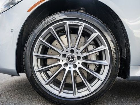 New 2026 Mercedes-Benz S 580 4MATIC Sedan image 19