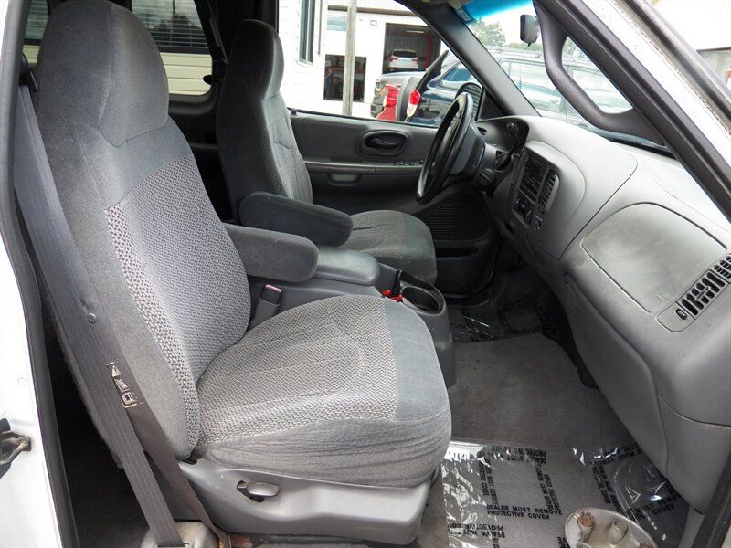 Used 1999 Ford F150 XL RWD image 10