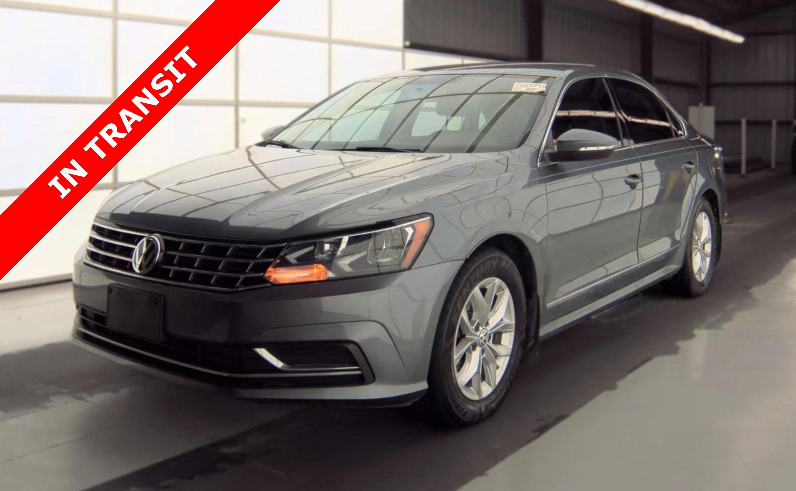 Used 2017 Volkswagen Passat 1.8T S FWD image 1