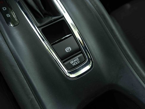 Used 2020 Honda HR-V Sport image 27