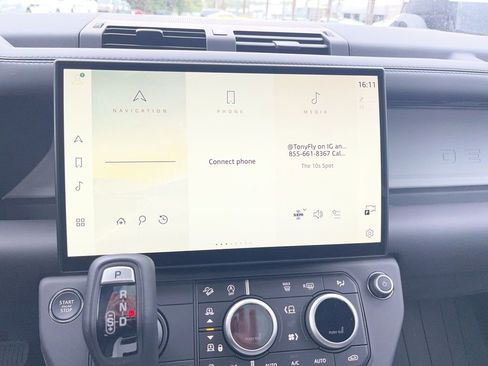 New 2026 Land Rover Defender 110 S AWD/4WD image 25
