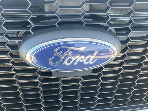 Used 2024 Ford Transit 250 Low Roof w/ Exterior Upgrade Package image 27