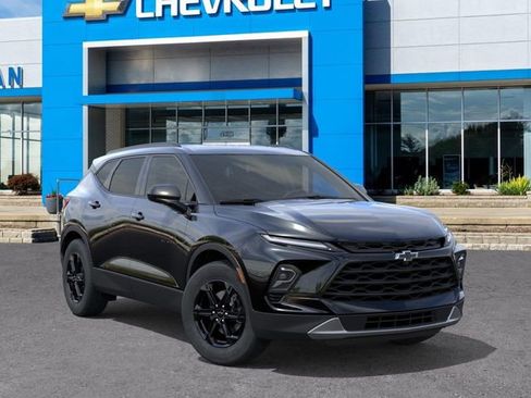 New 2026 Chevrolet Blazer LT image 7