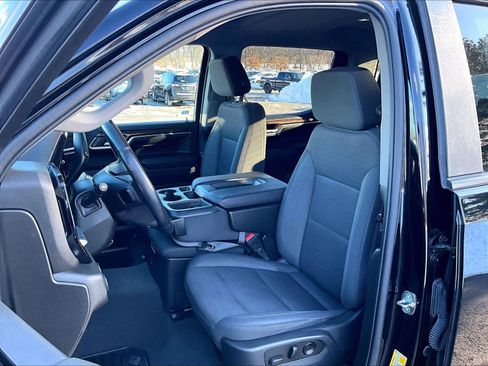 Used 2022 Chevrolet Silverado 1500 LT image 10