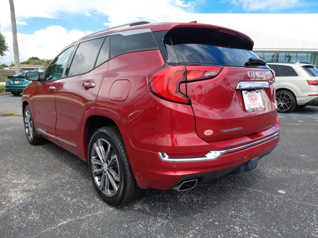 Used 2019 GMC Terrain Denali w/ Advanced Safety Package FWD image 8