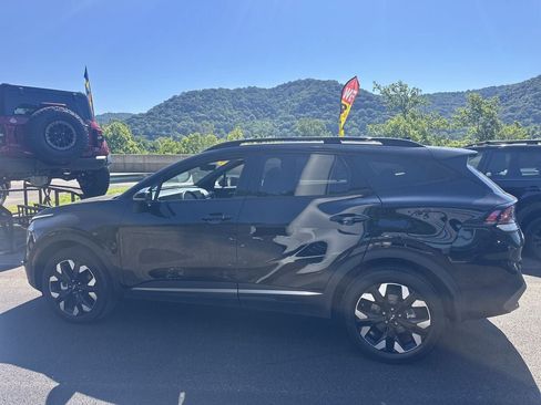 Used 2023 Kia Sportage X-Line w/ X-Line Premium Package AWD/4WD image 9