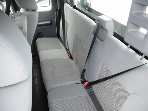 Used 2014 Ford F250 XL image 21