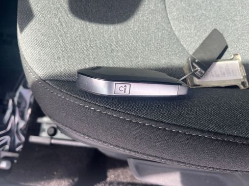 Used 2025 Kia K4 LXS image 21