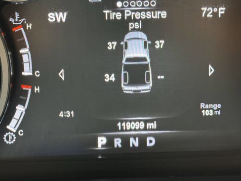 Used 2017 RAM 1500 Limited image 17