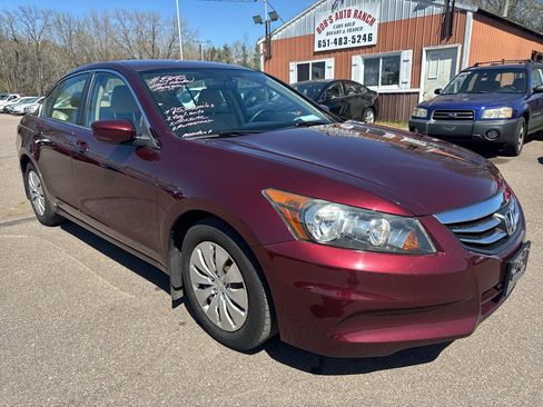Used 2011 Honda Accord LX image 3