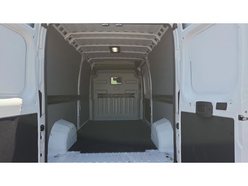 Used 2023 RAM ProMaster 2500 w/ Interior LED Lighting Group FWD image 17