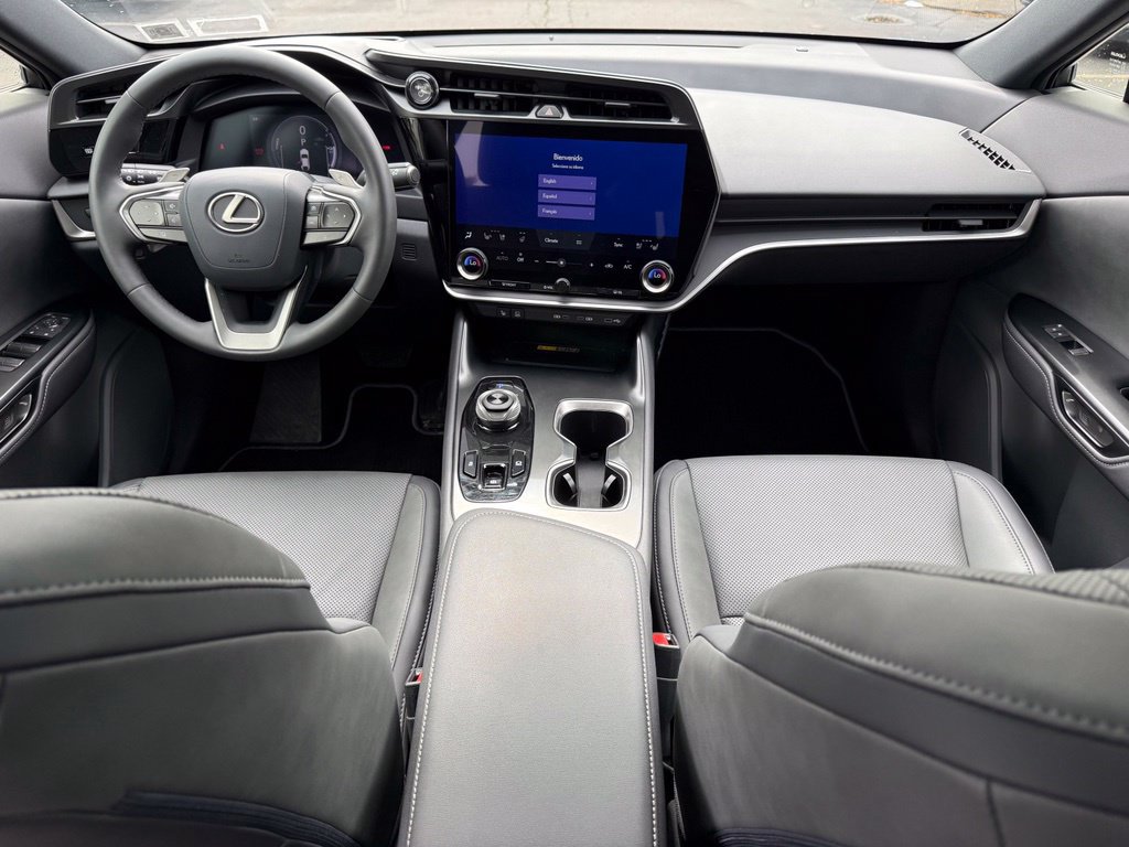 Certified 2023 Lexus RZ 450e Premium w/ Technology Package AWD/4WD image 16