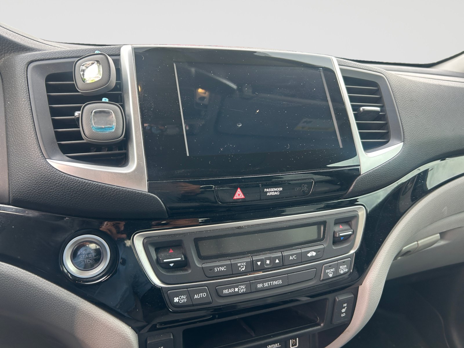 Used 2019 Honda Ridgeline RTL-E image 17