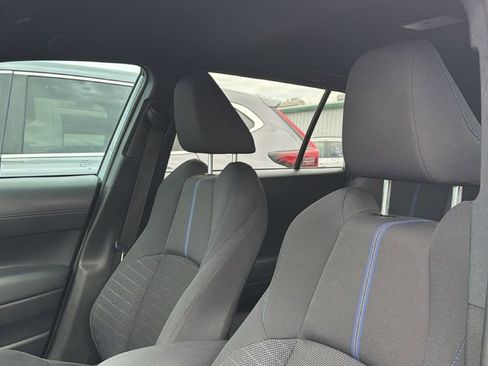 Used 2023 Toyota Corolla Cross AWD Hybrid image 10