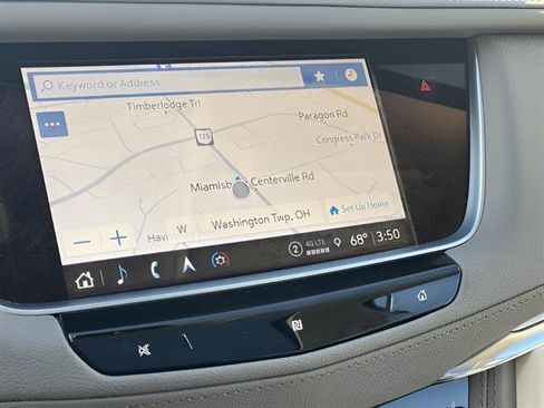 Used 2021 Cadillac XT5 Premium Luxury image 16