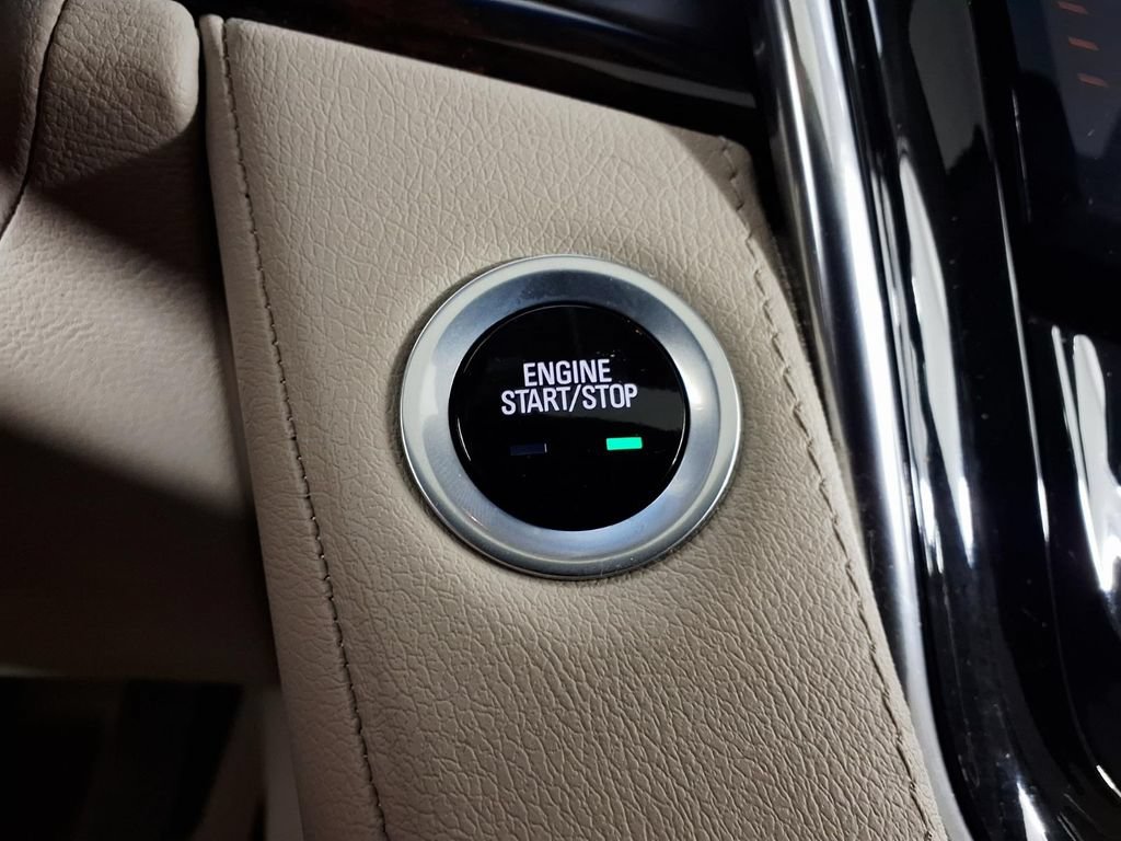 Used 2015 Cadillac Escalade Premium RWD image 17