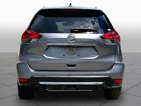 Used 2018 Nissan Rogue SL image 5