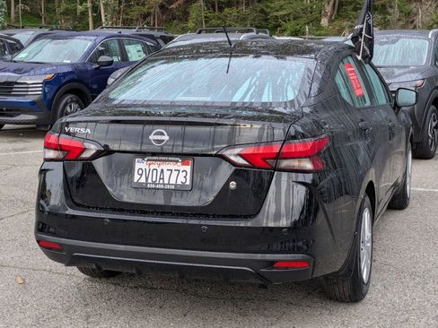 Certified 2025 Nissan Versa S w/ Trunk Package image 3