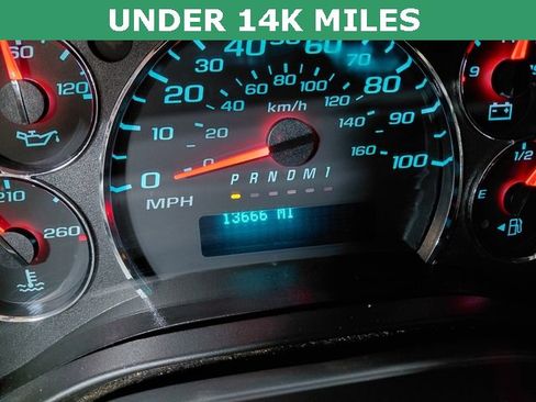 Used 2024 GMC Savana 2500 w/ Driver Convenience Package image 3