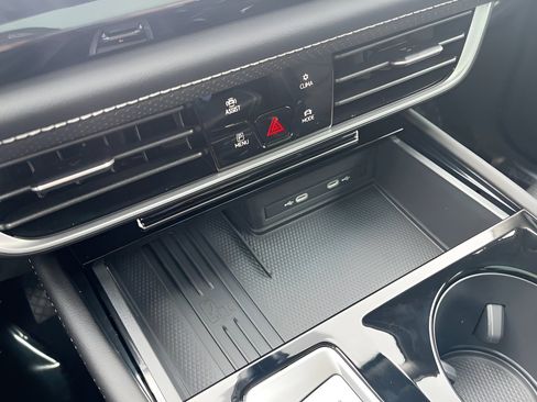 New 2026 Volkswagen Atlas SE AWD/4WD image 18