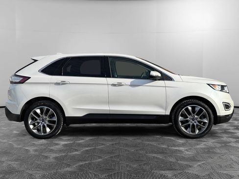 Used 2015 Ford Edge Titanium w/ Equipment Group 301A image 4
