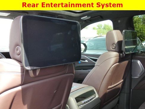 Used 2024 Cadillac Escalade V image 16