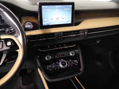 Used 2021 Lincoln Corsair Reserve w/ Elements Package FWD image 5