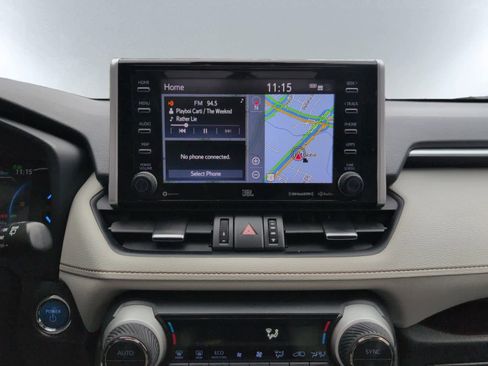 Used 2019 Toyota RAV4 Limited image 15